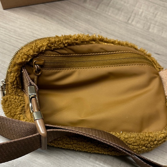 lululemon athletica Brown Crossbody Bag - Picture 7 of 7
